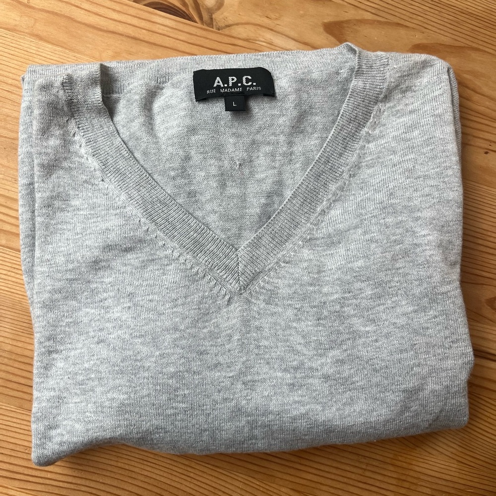 A.P.C Men’s L cotton sweater. New without tags. Never worn.
